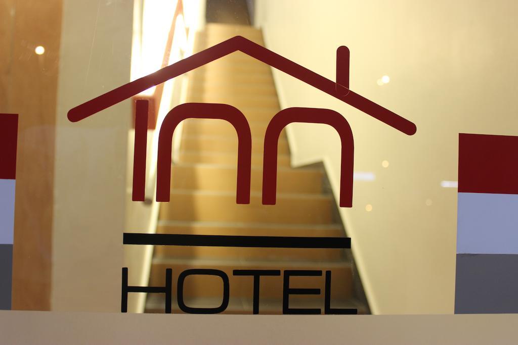 טלוק אינטן Inn Hotel מראה חיצוני תמונה